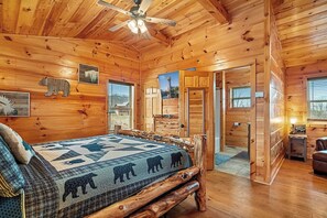 3 chambres, bureau, Wi-Fi gratuit, draps fournis