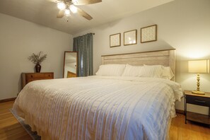 3 chambres, bureau, lit parapluie, Wi-Fi gratuit