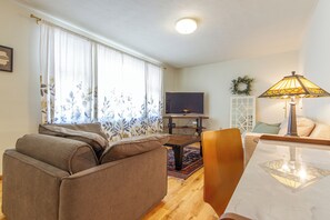 TV connectée, jeux vidéo, livres