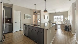 Unclassified image, 2 of 23, button - Landing | Stunning 2BD, Clubhouse, Gym (Phoenix)