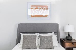 1 Schlafzimmer, Schreibtisch, Bügeleisen/Bügelbrett, WLAN
