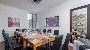 Superior House, Multiple Bedrooms | Desk, laptop workspace, iron/ironing board, WiFi (free) - Enjoy Blackpool (Blackpool)