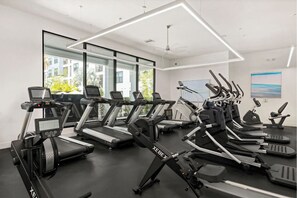Fitness facility - Landing | Stylish 1BD, Gym, Pool (Tampa)