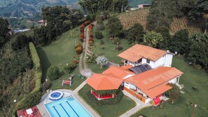 Exterior - Villa W/Pool, Jacuzzi Top Views (Manizales)