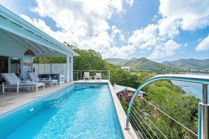 Pool - Villa La Sucrerie - Three Bedroom Villa, Sleeps 6 (Les Anses-d'Arlet)