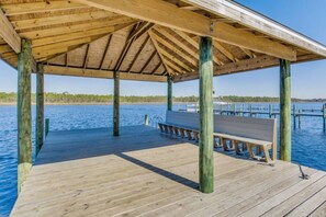 Terrace/patio - 3BR Home 5 Min to Beach w/Pool, Pickleball & More! (Pensacola)