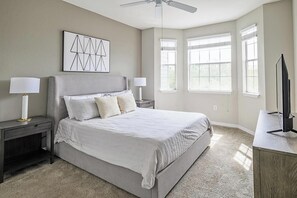 2 chambres, bureau, fer et planche à repasser, Wi-Fi