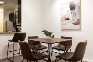 Dining - Landing | Stunning 2BD, Gym, Pool (Austin)