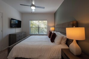1 bedroom, desk, iron/ironing board, WiFi - Landing | Incredible 1BD, Gym, Pool (Austin)