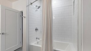 Bathroom - Landing | Beautiful 1BD, Clubhouse, Pool (Bee Cave)