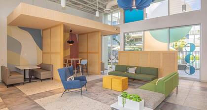 Landing | Modern 1BD, Yoga Studio, Game Room