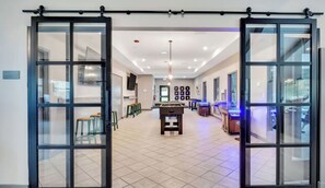 Interior - Landing | Chic 2BD, Pool, Gym (Willow Springs)