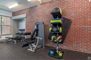 Fitness facility - Landing | Stylish 1BD, Courtyard, Gym (Atlanta)