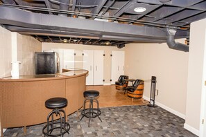 Lobby - Spacious 6-bedroom villa – Unwind & Rejuvenate (Westerville)