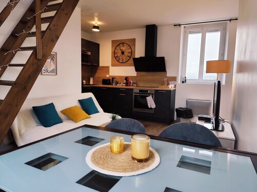 Charming 2-bedroom apartment in pleasant Compiègne with WiFi