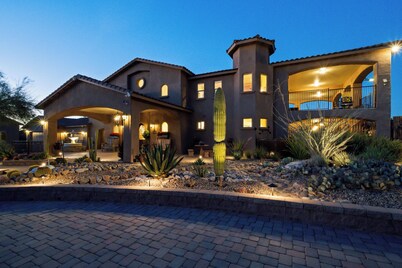 Luxurious Villa Paradiso, Luxurious Villa-6,600 SF, 3.3 Acres, Theater-2 Primary Suites