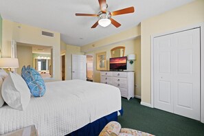 2 chambres, fer et planche à repasser, lit parapluie, Wi-Fi gratuit