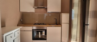 COTTAGE WITH GARDEN PANORAMIC VIEW OF THE COUNTRY, A FEW KM FROM LAKE TURANO