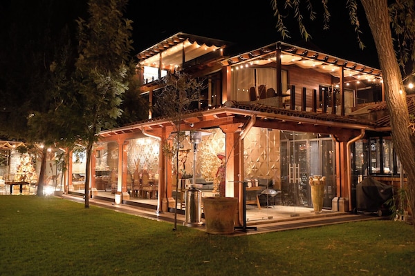 Kamar Quadruple Desain | Area keluarga