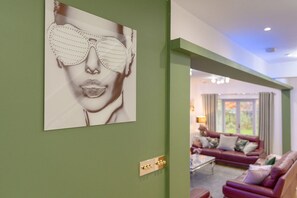 Interior - Manchester House Retreat (Manchester)