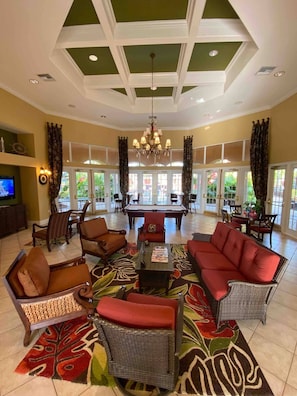 Interior - Nice one-story 4bd/3bh pool home in Solana (Davenport)
