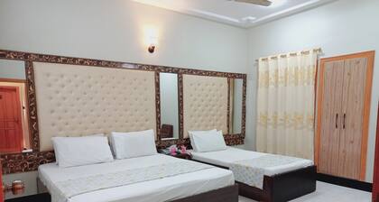 Rose Palace Guest House