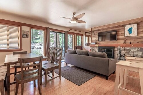 Resort Studio Minutes to Lake and Ski Areas