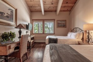 1 bedroom, desk, iron/ironing board, WiFi