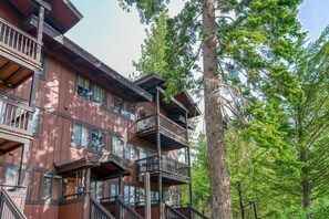 Exterior - Alpine Escape (Room), near lake & ski (Placer County)