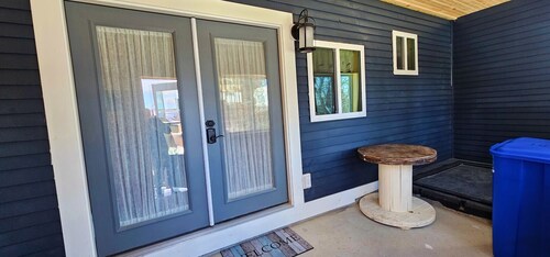 Pleasant Street Retreat -  Apartment 2BR