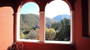 Chambre Supérieure Double ou avec lits jumeaux, vue ville