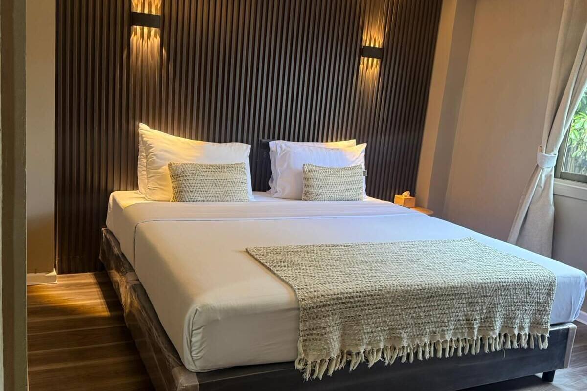 Deluxe double room | Egyiptomi pamut ágynemű, prémium ágynemű, memóriahabos ágy és minibár