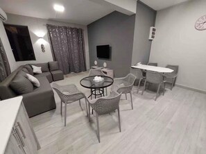 Interior - Stunning condominium with a pool! (Flic en Flac)