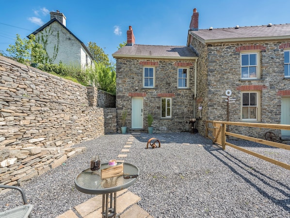Property grounds - Dyffryn @ Glanffrwd Mill (Cellan, near Lampeter)