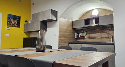 Mikhael Apartment 50 meters from the Basilica of St. Michael