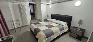 2 Schlafzimmer, Bügeleisen/Bügelbrett, kostenloses WLAN, Bettwäsche
