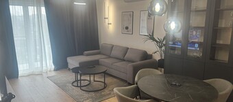 Apartament Lux Spacious 3-bedroom apartment with WiFi, AC in amazing Chorzow