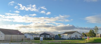 2 bedroom accommodation in Wilsthorpe