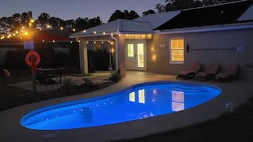 Piscine extérieure, piscine chauffée