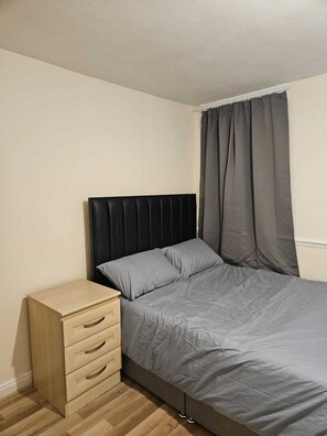 3 soverom, wi-fi (inkludert) og sengetøy