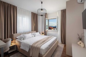 6 dormitoris, planxa i posts de planxar, wifi gratuïta i roba de llit 