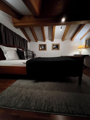 3 camere, una scrivania, ferro/asse da stiro, Wi-Fi