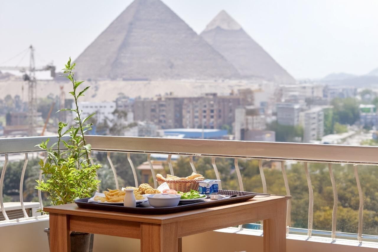 Cortinas opacas y wifi gratis