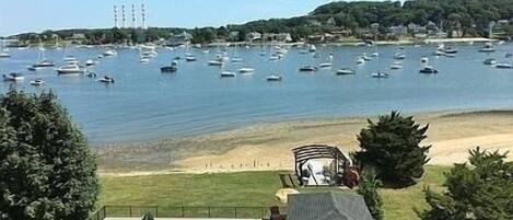 حمّام سباحة خارجي