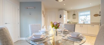 Foxglove Haven | 3-Bed Detached | Large Garden |Drive