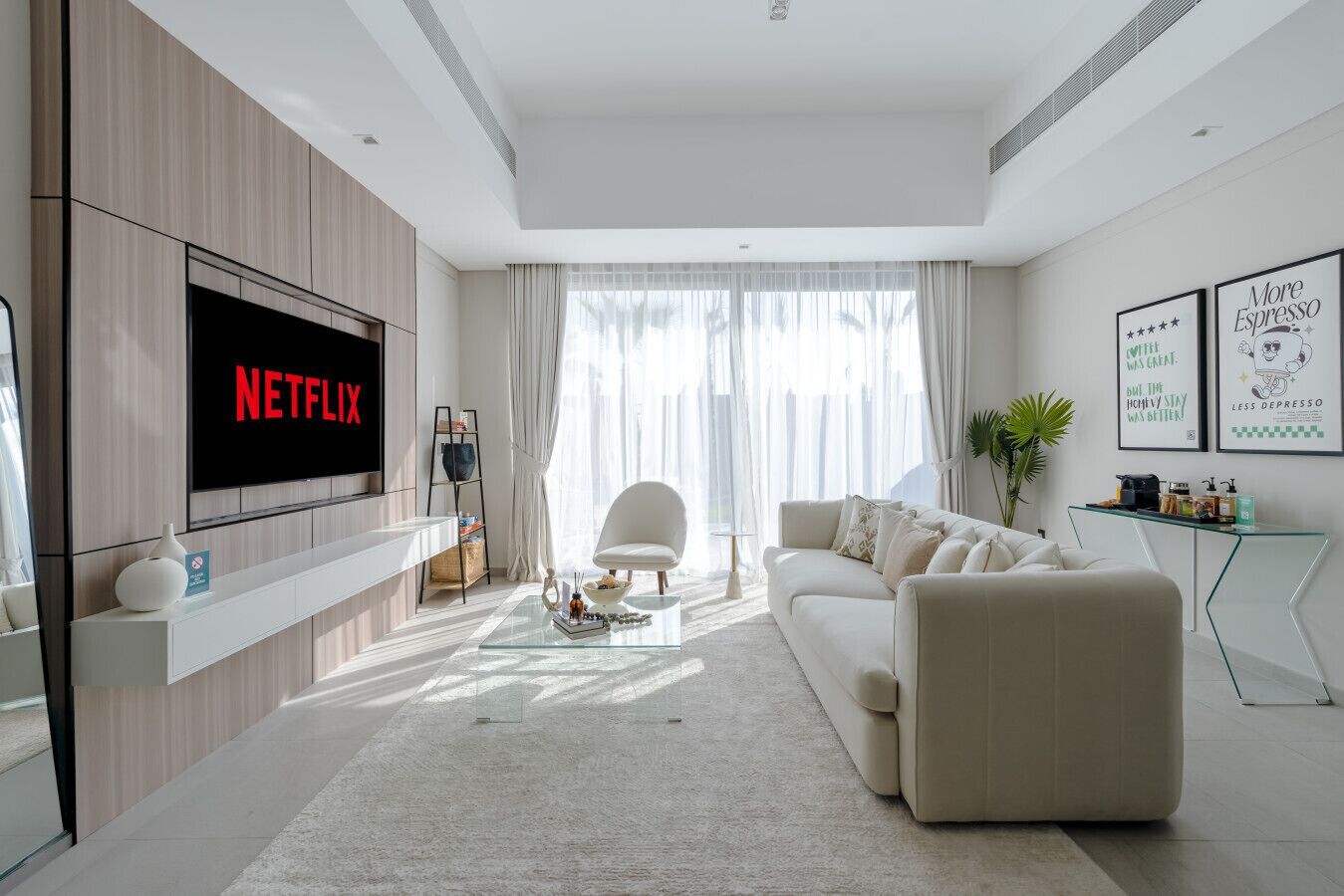 Smart TV, videogiochi, libri