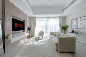 Smart-TV, Videospiele, Bücher
