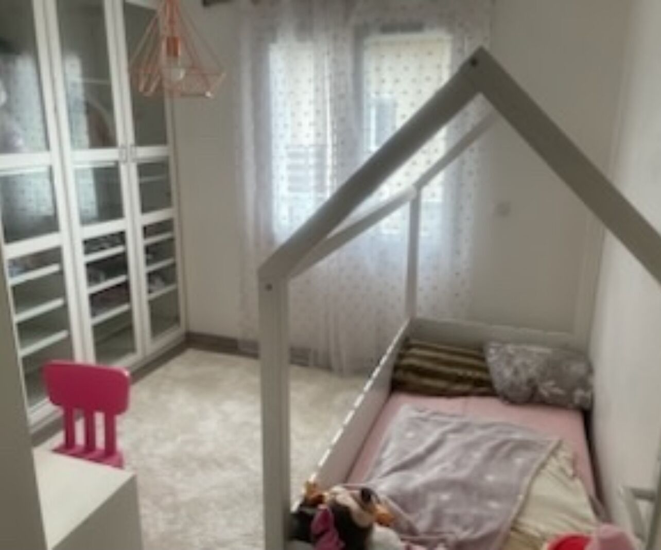 4 chambres, fer et planche à repasser, Wi-Fi, draps fournis