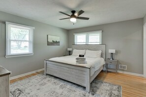 3 bedrooms, iron/ironing board, WiFi, bed sheets