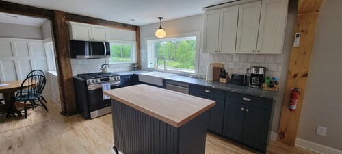 Beautifully Restored Farmhouse near Cooperstown Dreams Park & All Star Village